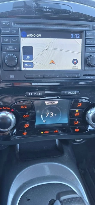 2013 Nissan Juke - Image 11 of 20