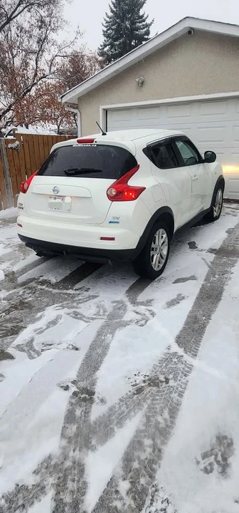 2013 Nissan Juke - Image 6 of 11