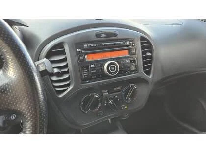 2013 Nissan Juke - Image 11 of 18
