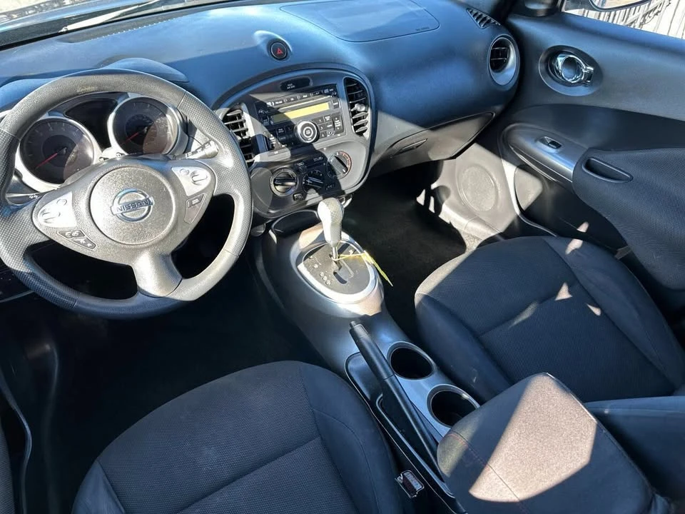 2013 Nissan Juke - Image 11 of 20