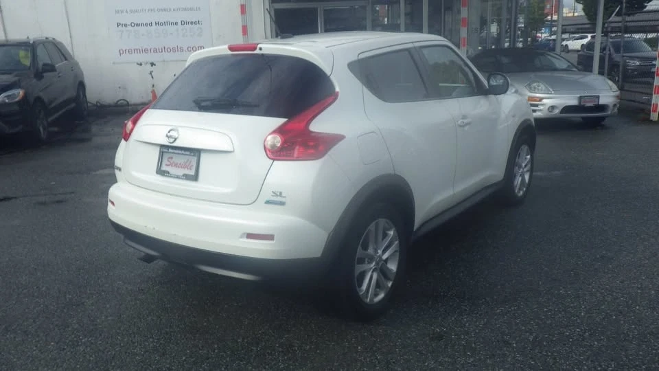 2013 Nissan Juke - Image 5 of 12