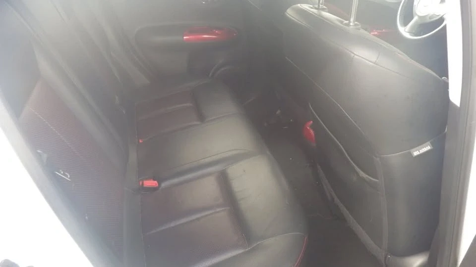 2013 Nissan Juke - Image 10 of 12