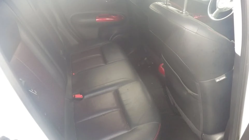 2013 Nissan Juke - Image 10 of 12