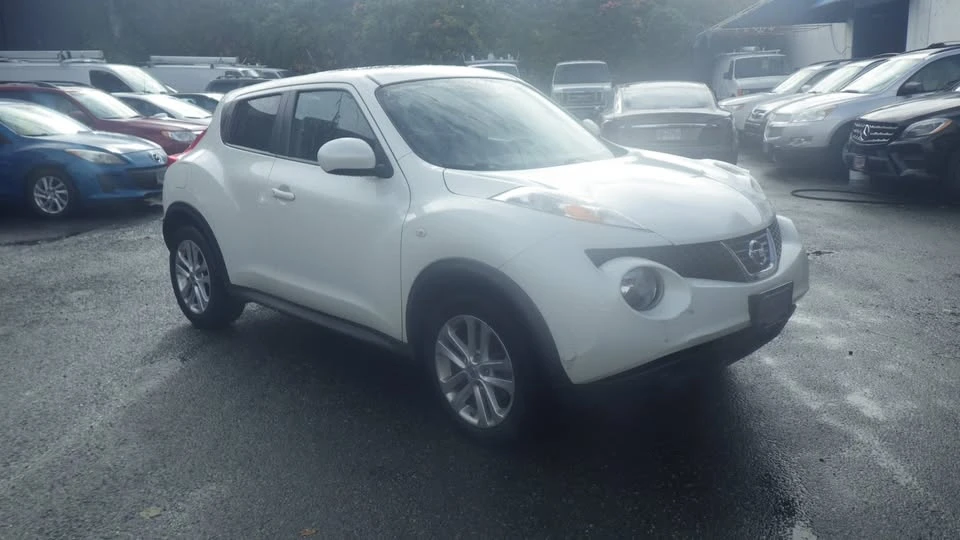 2013 Nissan Juke - Image 7 of 12