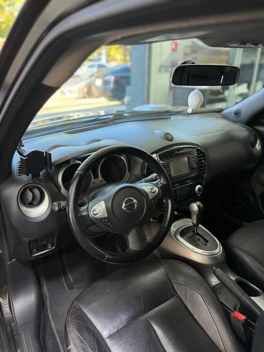 2013 Nissan Juke - Image 12 of 19
