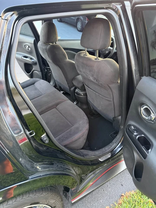 2013 Nissan Juke - Image 8 of 16