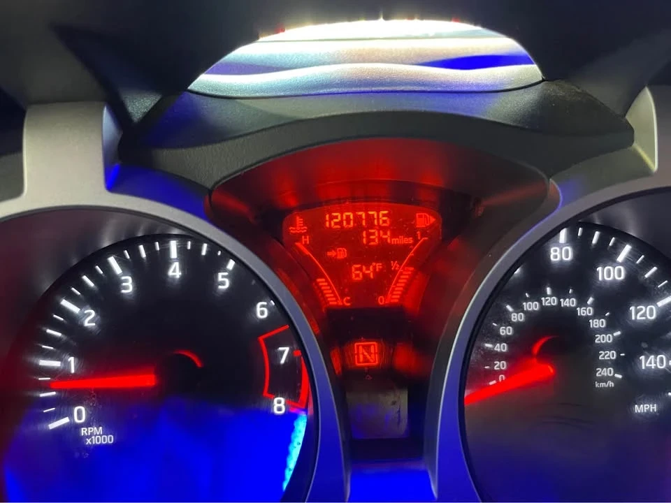 2013 Nissan Juke - Image 2 of 11
