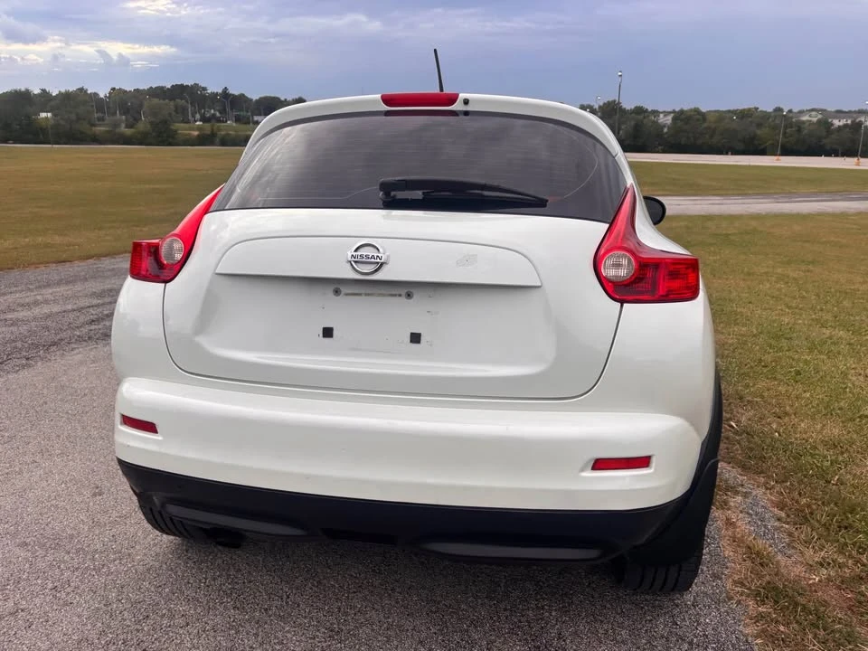 2013 Nissan Juke - Image 7 of 13