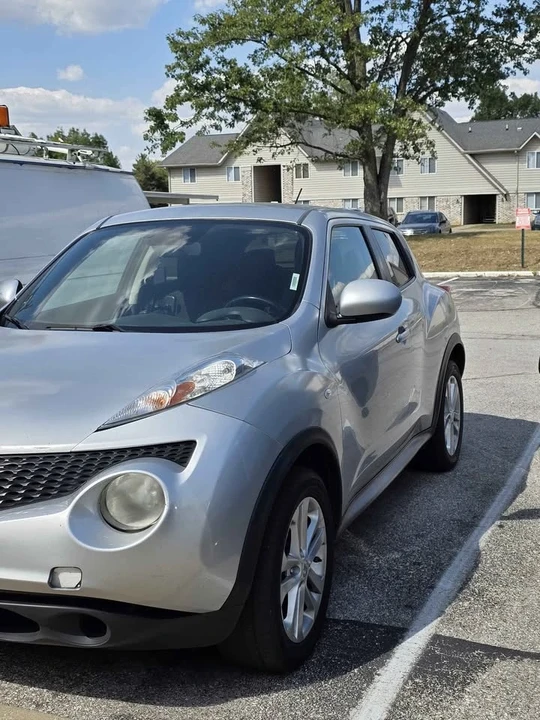2013 Nissan Juke - Image 2 of 5