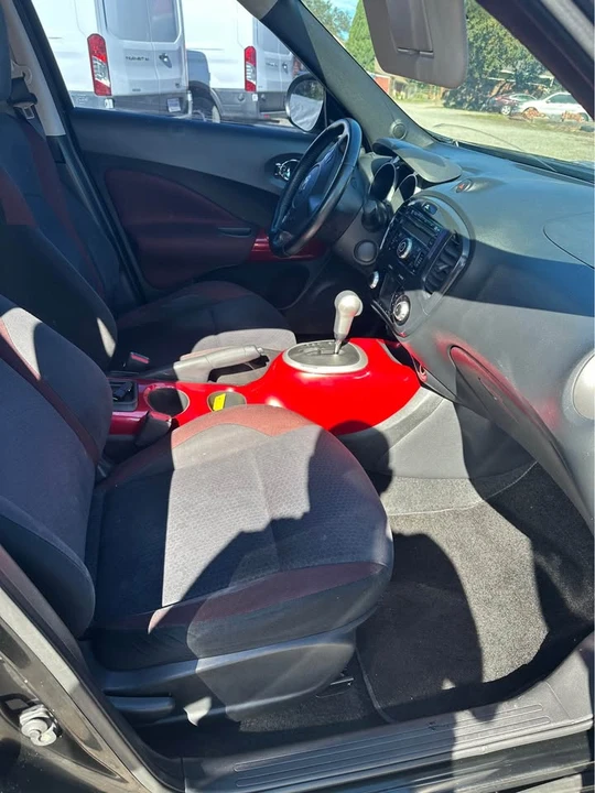 2013 Nissan Juke - Image 7 of 13