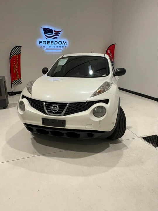 2013 Nissan Juke - Image 3 of 16