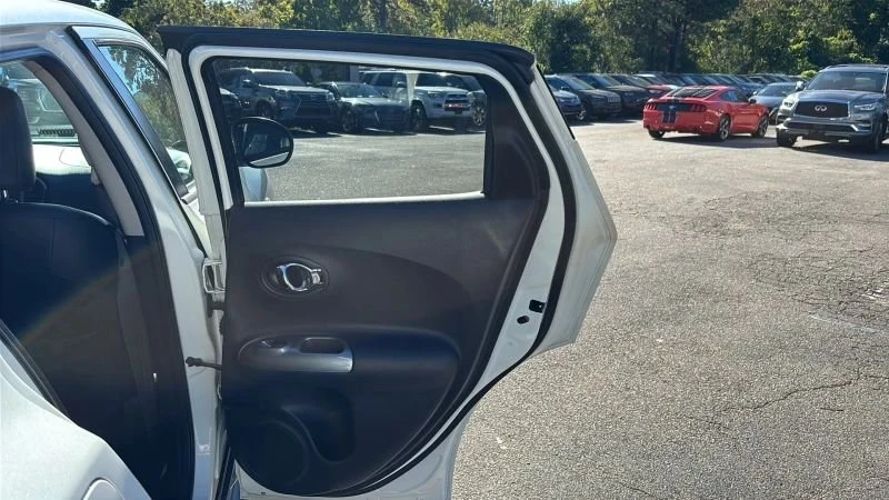 2013 Nissan Juke - Image 18 of 20