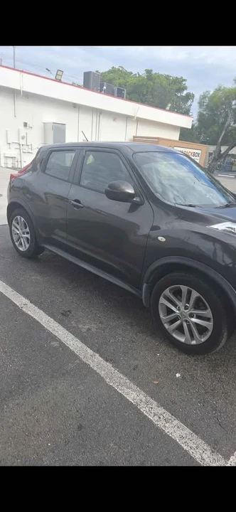 2013 Nissan Juke - Image 2 of 6