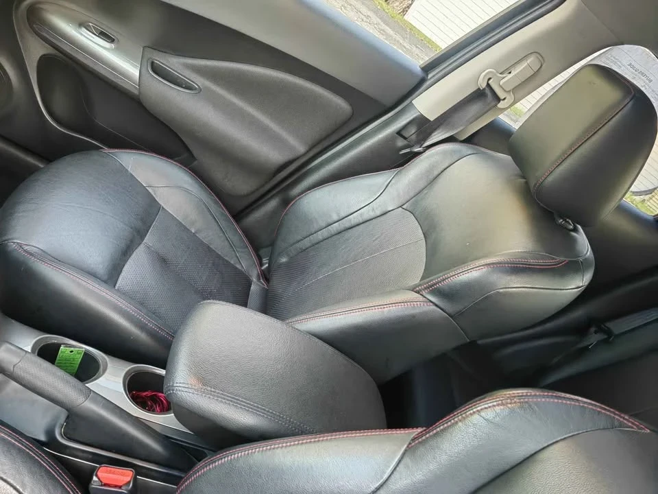 2013 Nissan Juke - Image 8 of 13