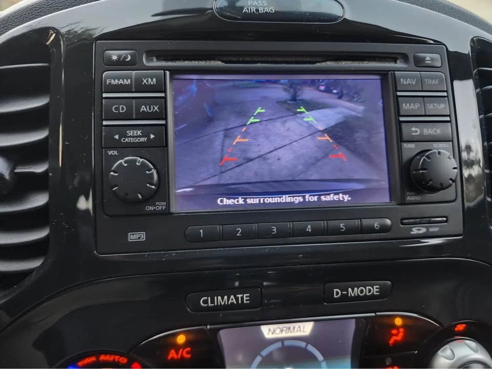 2013 Nissan Juke - Image 17 of 18