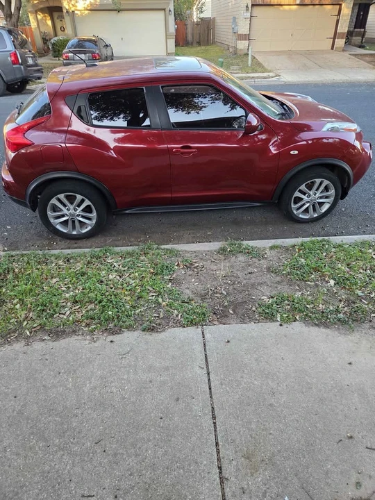 2013 Nissan Juke - Image 3 of 7