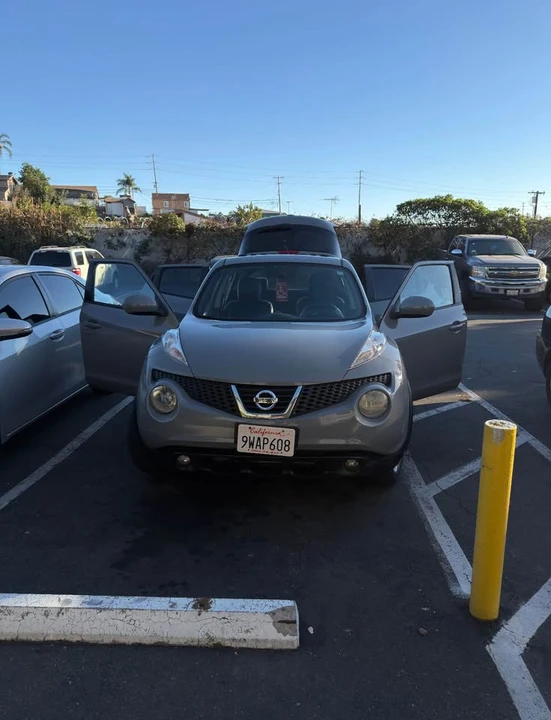 2013 Nissan Juke - Image 2 of 6