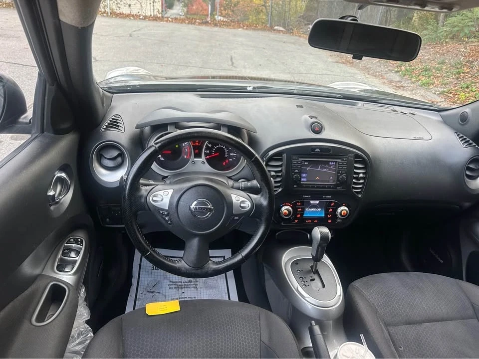 2013 Nissan Juke - Image 5 of 17