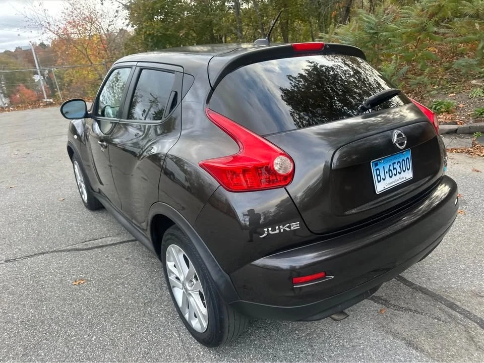 2013 Nissan Juke - Image 7 of 17