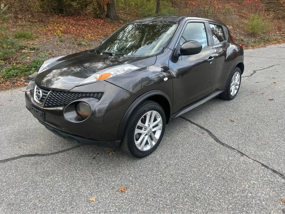2013 Nissan Juke - Image 2 of 17