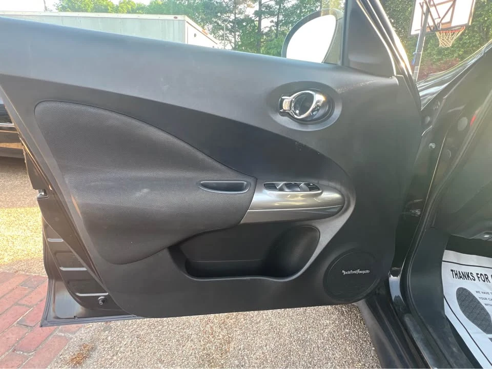 2013 Nissan Juke - Image 9 of 20