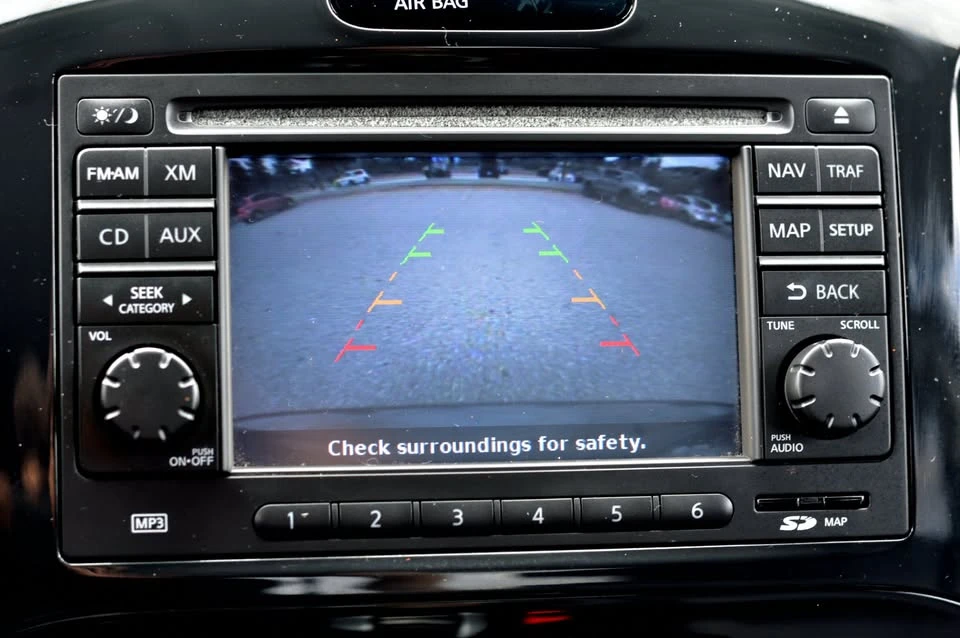 2013 Nissan Juke - Image 12 of 19