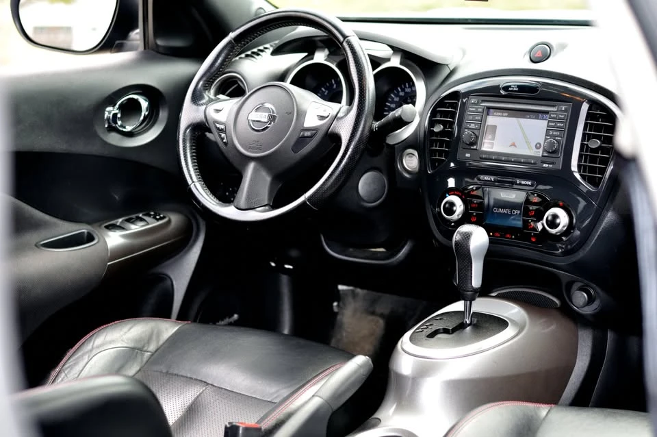 2013 Nissan Juke - Image 10 of 19