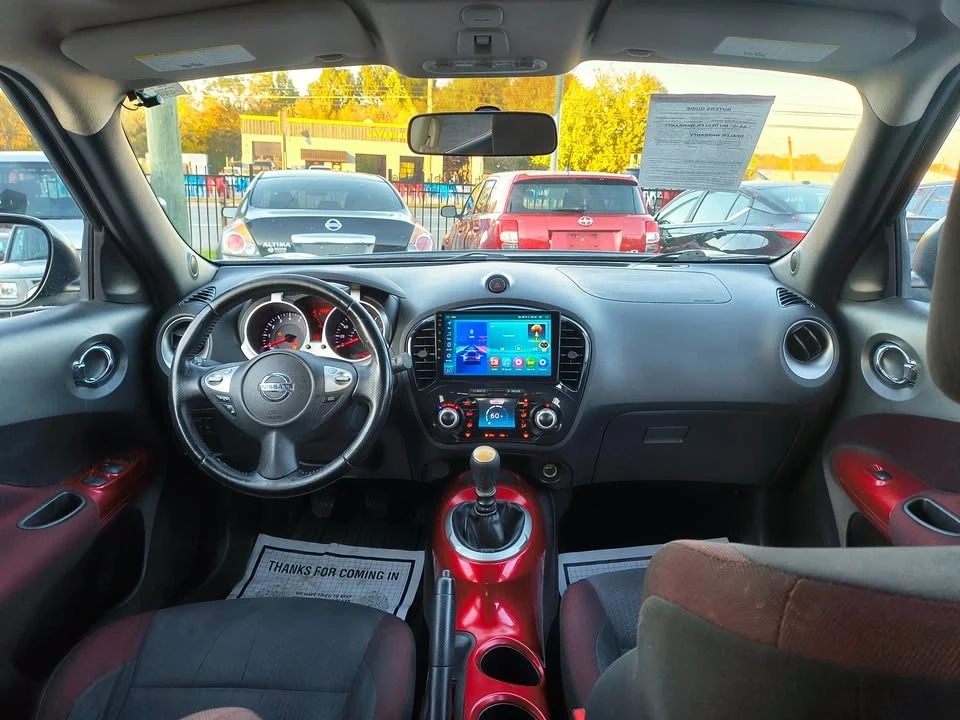 2013 Nissan Juke - Image 11 of 20