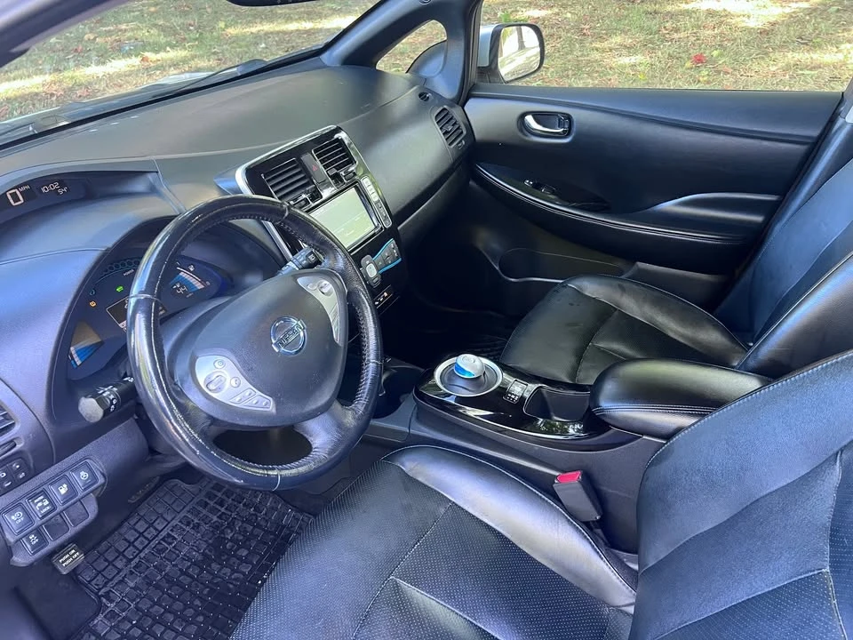 2013 Nissan Leaf - Image 8 of 9