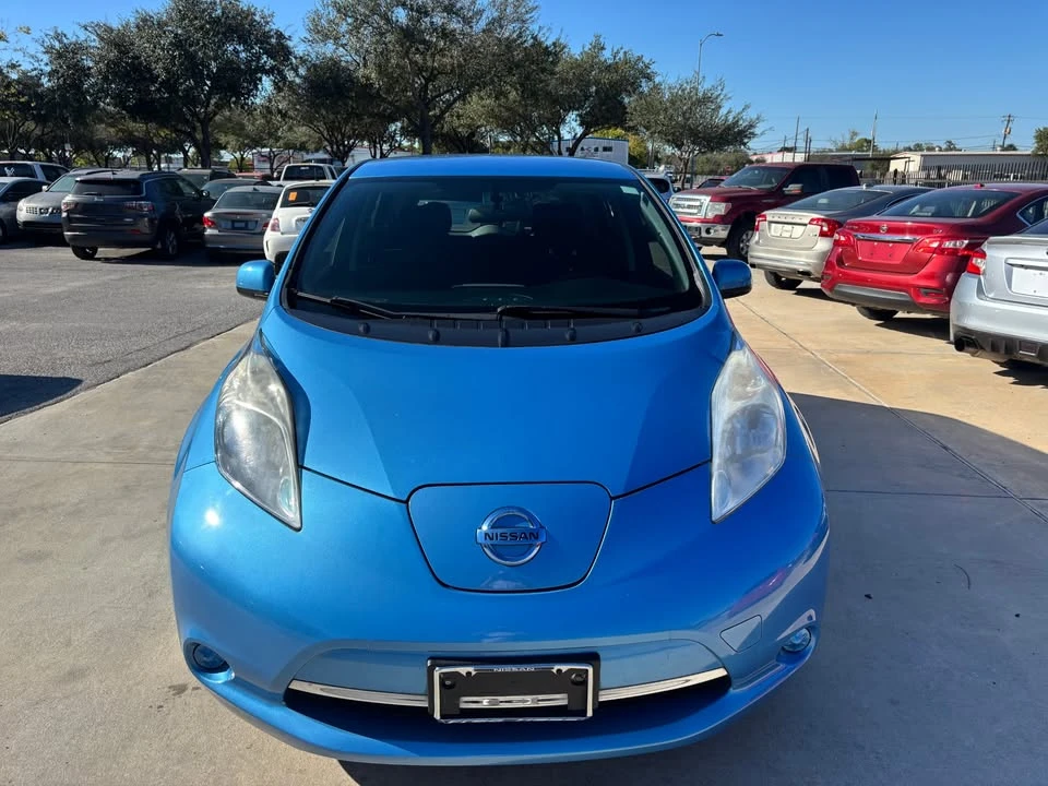 2013 Nissan Leaf - Image 2 of 19
