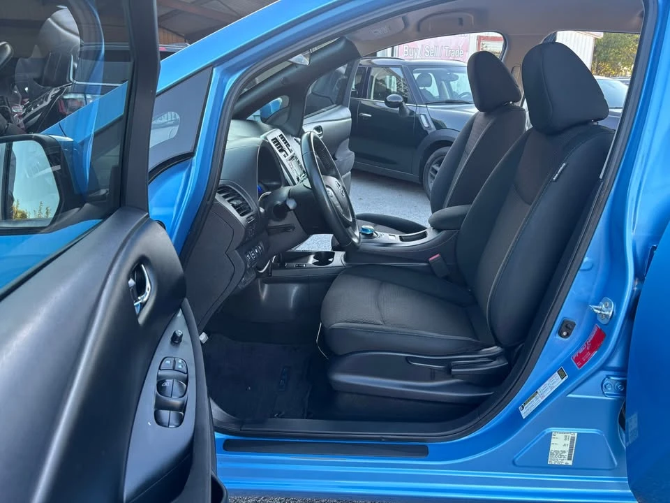 2013 Nissan Leaf - Image 9 of 19