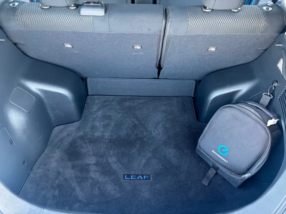 2013 Nissan Leaf - Image 16 of 19
