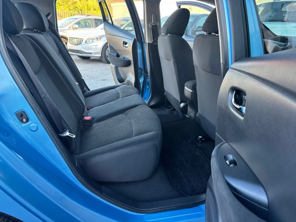 2013 Nissan Leaf - Image 11 of 19