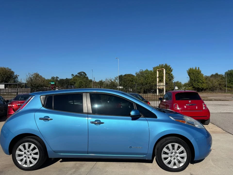 2013 Nissan Leaf - Image 8 of 19