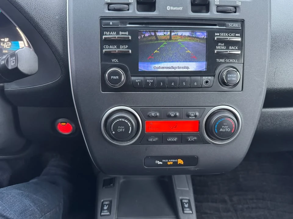 2013 Nissan Leaf - Image 10 of 19