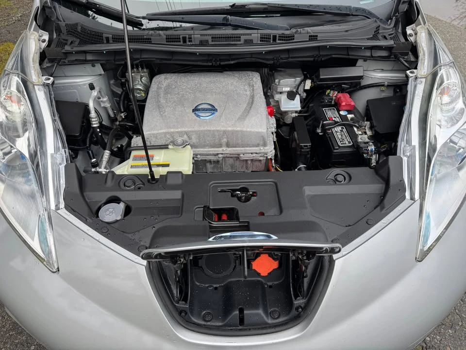 2013 Nissan Leaf - Image 13 of 19