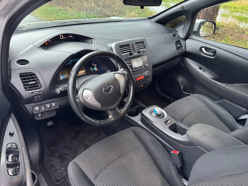 2013 Nissan Leaf - Image 5 of 19