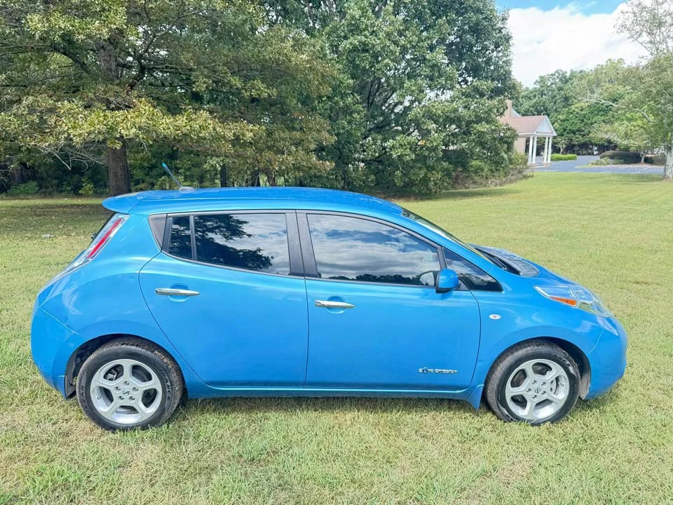 2013 Nissan Leaf - Image 10 of 14