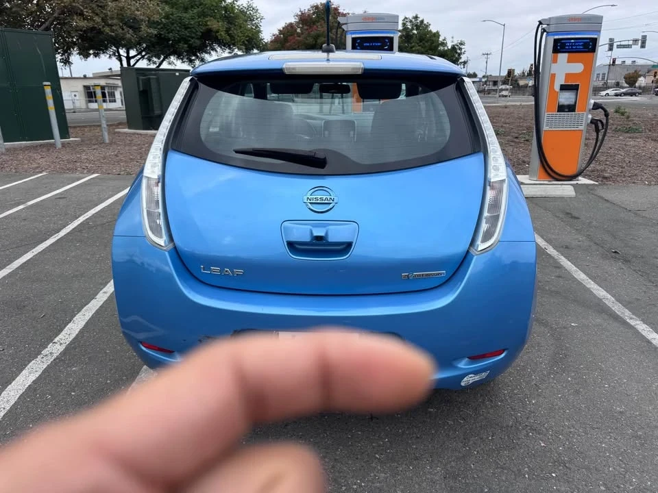 2013 Nissan Leaf - Image 2 of 3