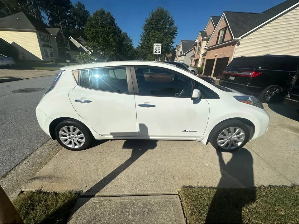 2013 Nissan Leaf - Image 8 of 9