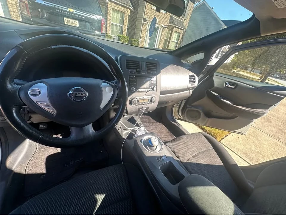 2013 Nissan Leaf - Image 6 of 9