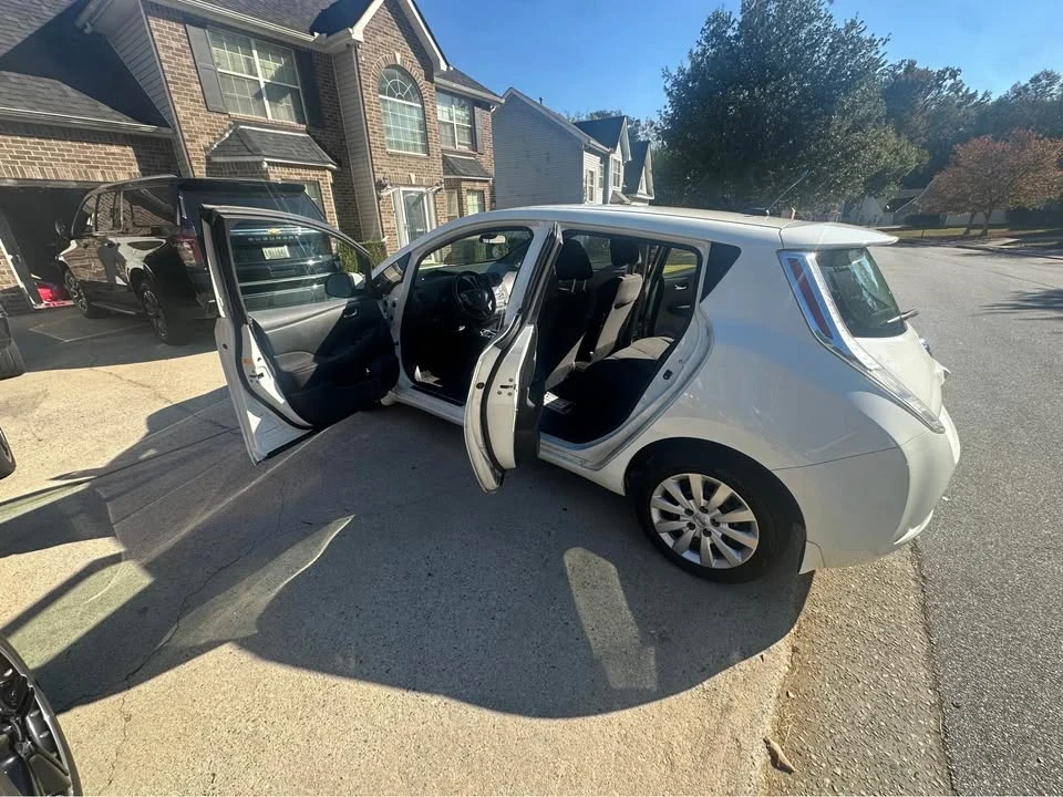 2013 Nissan Leaf - Image 2 of 9