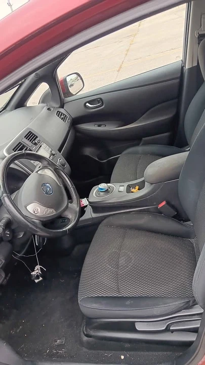 2013 Nissan Leaf - Image 8 of 9