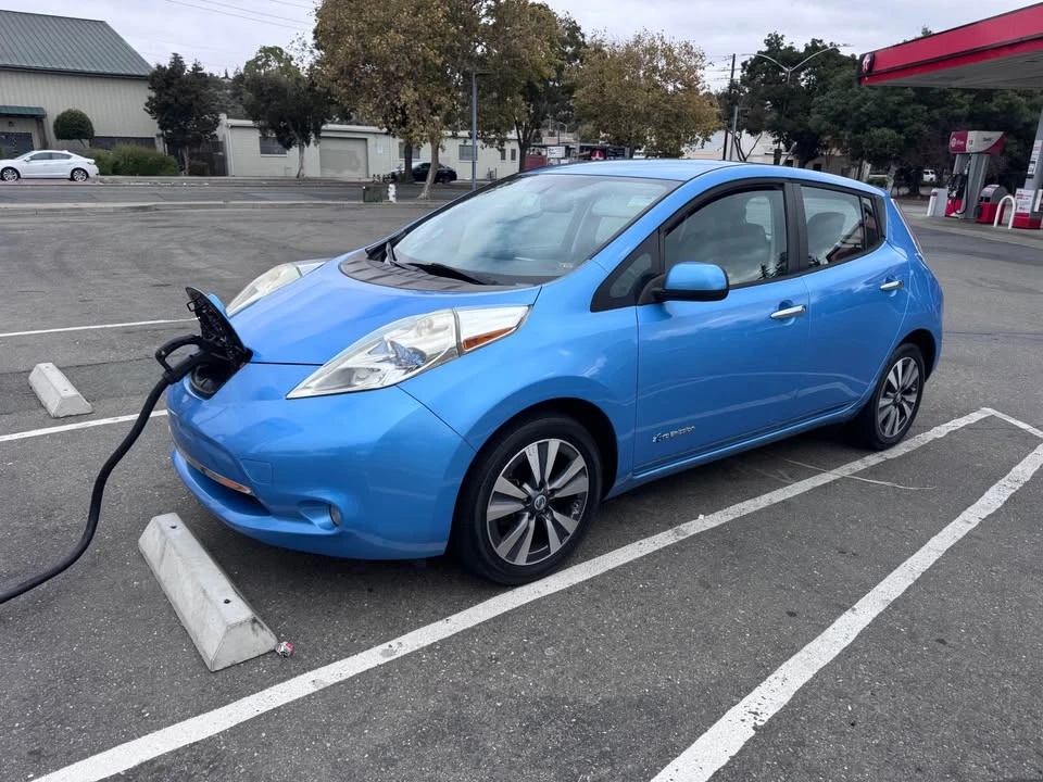 2013 Nissan Leaf - Image 6 of 9