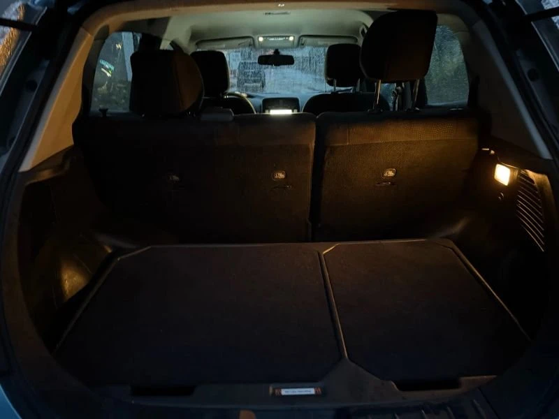 2013 Nissan Leaf - Image 16 of 20