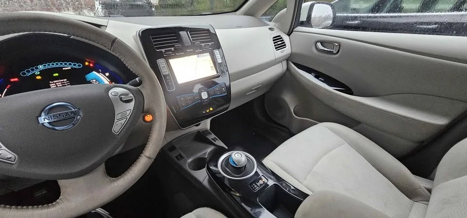 2013 Nissan Leaf - Image 2 of 3