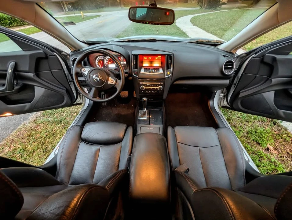 2013 Nissan Maxima 7th Gen - Image 16 of 20