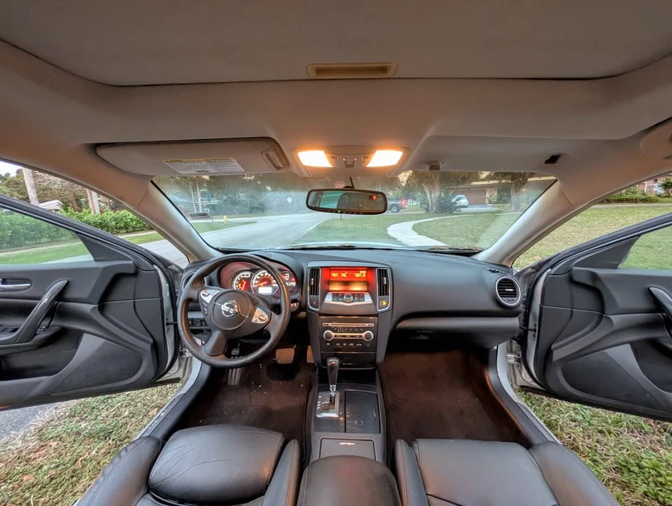 2013 Nissan Maxima 7th Gen - Image 17 of 20