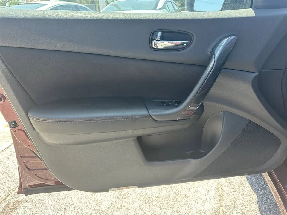 2013 Nissan Maxima 7th Gen - Image 9 of 13