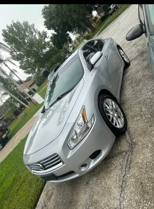 2013 Nissan Maxima 7th Gen - Image 2 of 3